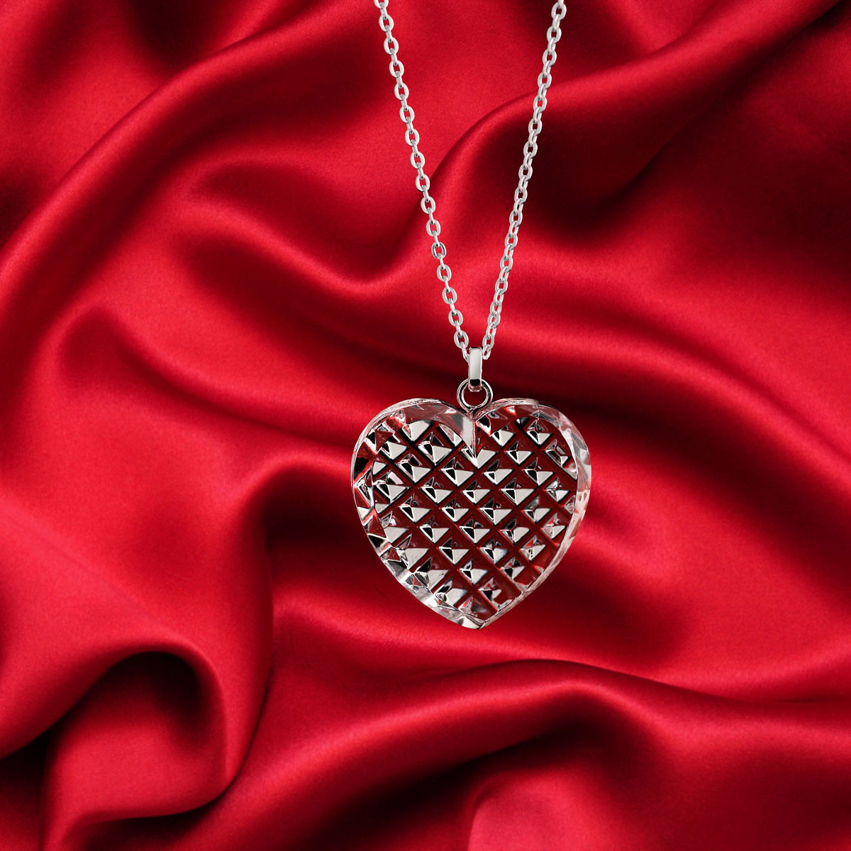 Cashs Ireland, Crystal Ireland's True Heart Pendant Necklace, Medium